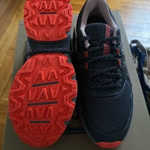 Womens ASICS size 10 never worn with tags, no box